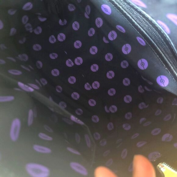 Loungefly Pokémon Ghost Barrel Bag - Picture 12 of 12